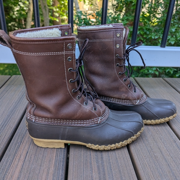 L.L. Bean Classic Shearling-Lined Boots, brown leather - Picture 1 of 5